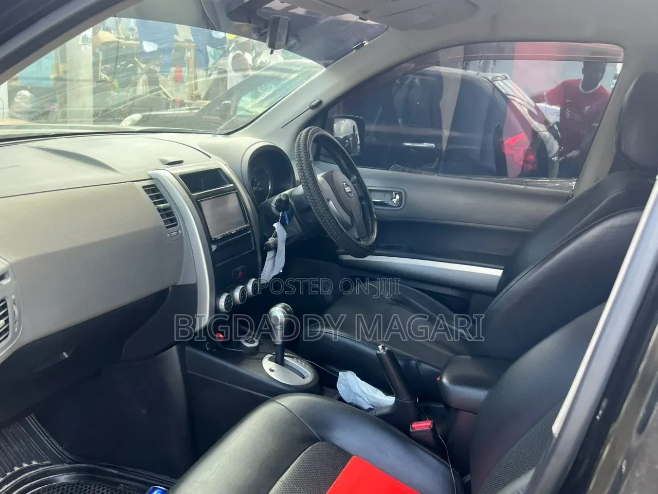 Nissan X-Trail 2012 Black