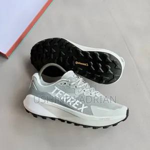 Sneakers Za Kiume–Stylish Comfortable