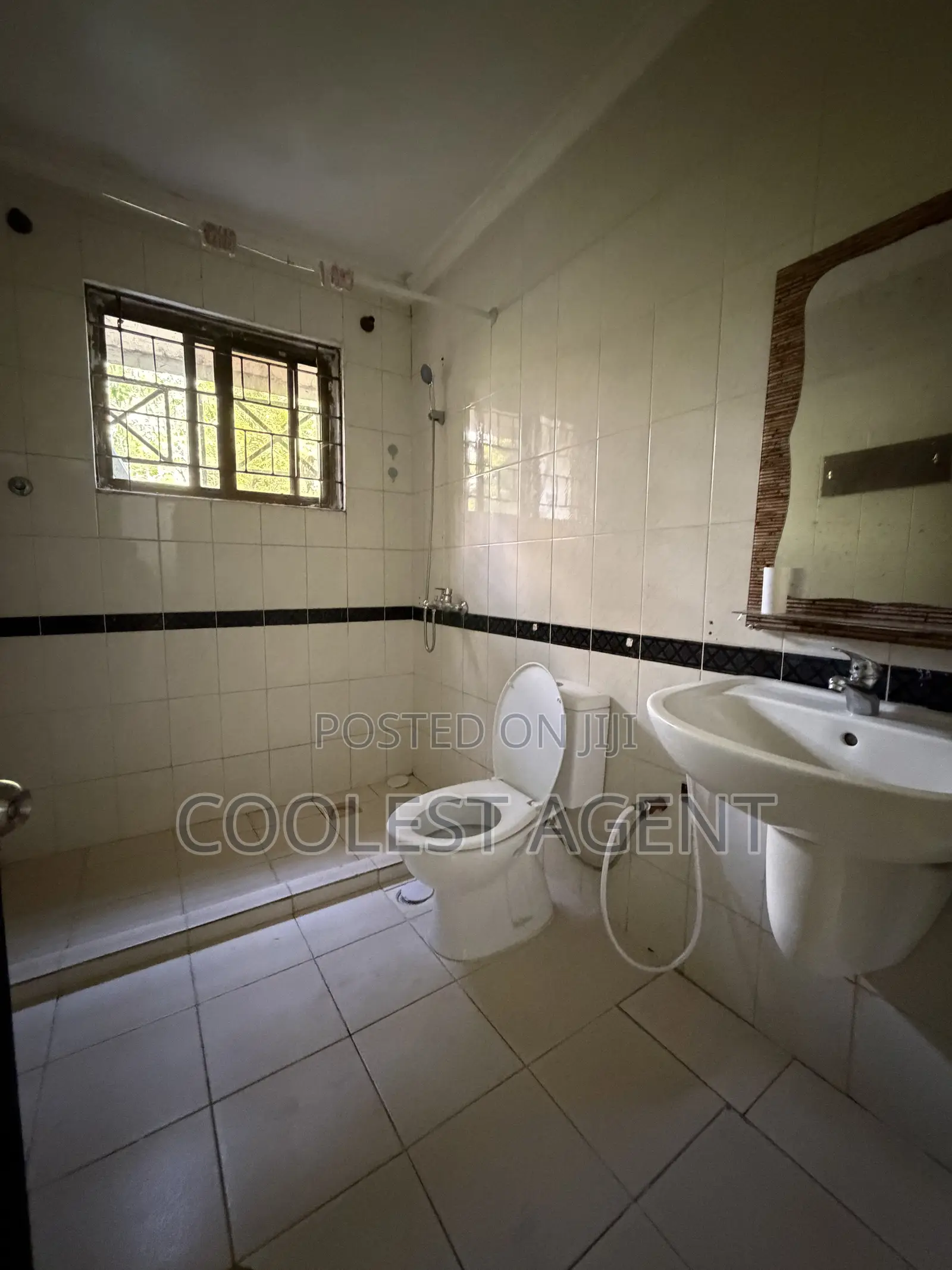 3bdrm Apartment in Coolest Estate, Msasani for rent
