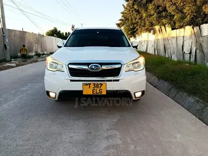 Subaru Forester 2.5X 2013 Off white