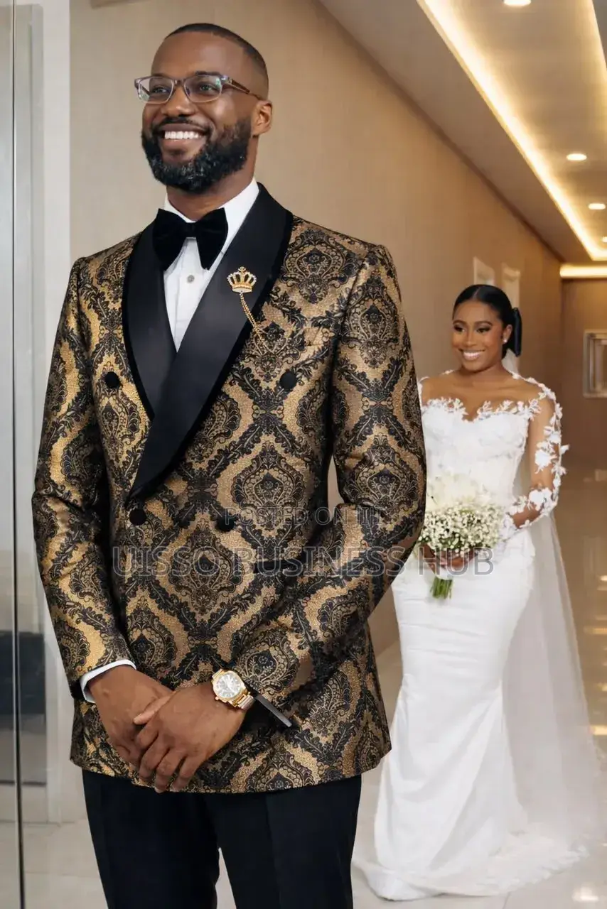 Suits Fashen Kwaajili Ya Sherehe