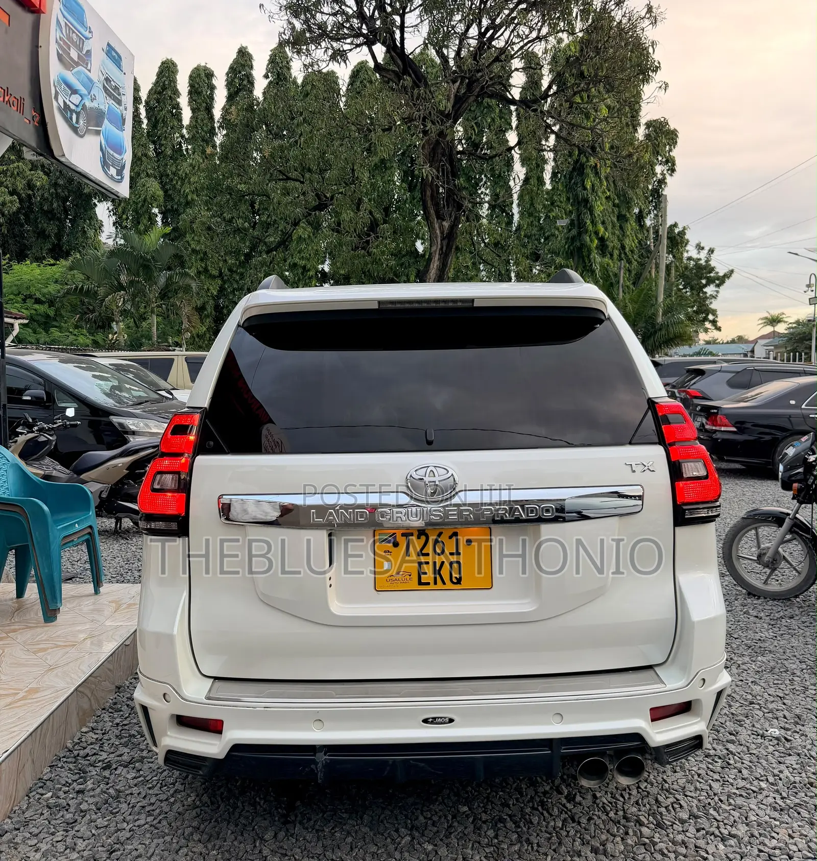 Toyota Land Cruiser Prado 2017 White