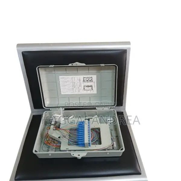 1×24 Indoor Fat Box With Sc/Upc Adapters Pigtails