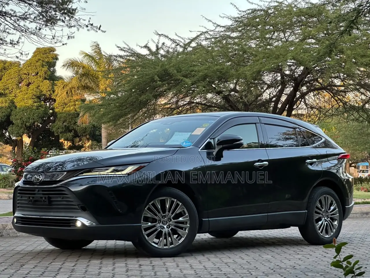 Toyota Harrier 2020 Black