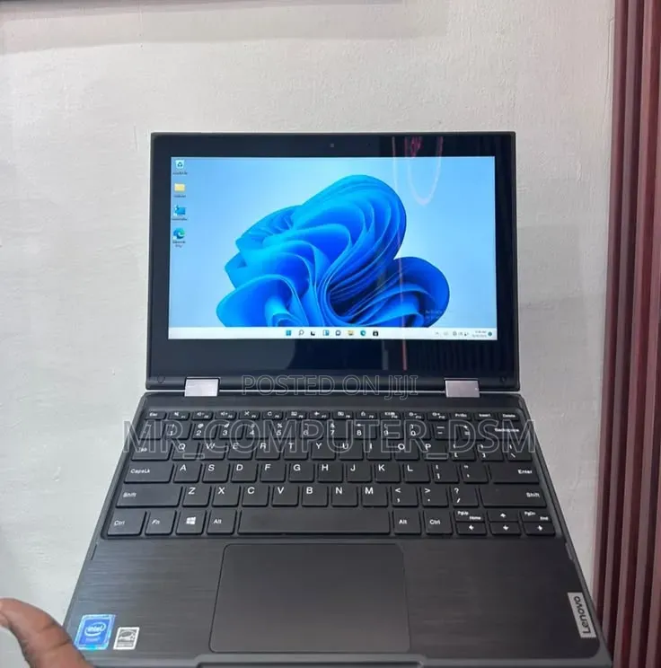 Laptop Lenovo 300e 4GB Intel Celeron SSD 128GB