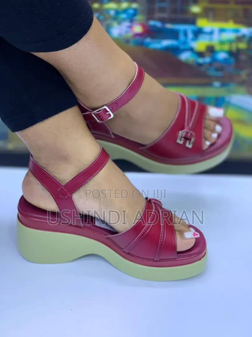 Viatu Vipya Vya Kisasa Sizes: 37, 38, 39, 40, 41, 42