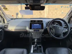 Toyota Land Cruiser Prado 2019 Black