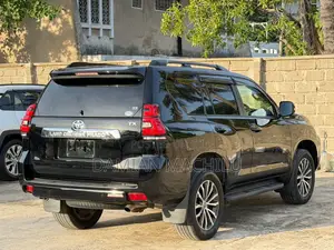 Toyota Land Cruiser Prado 2019 Black