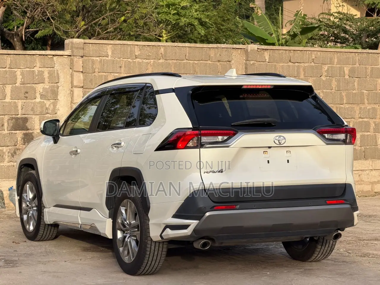 Toyota RAV4 2020 White