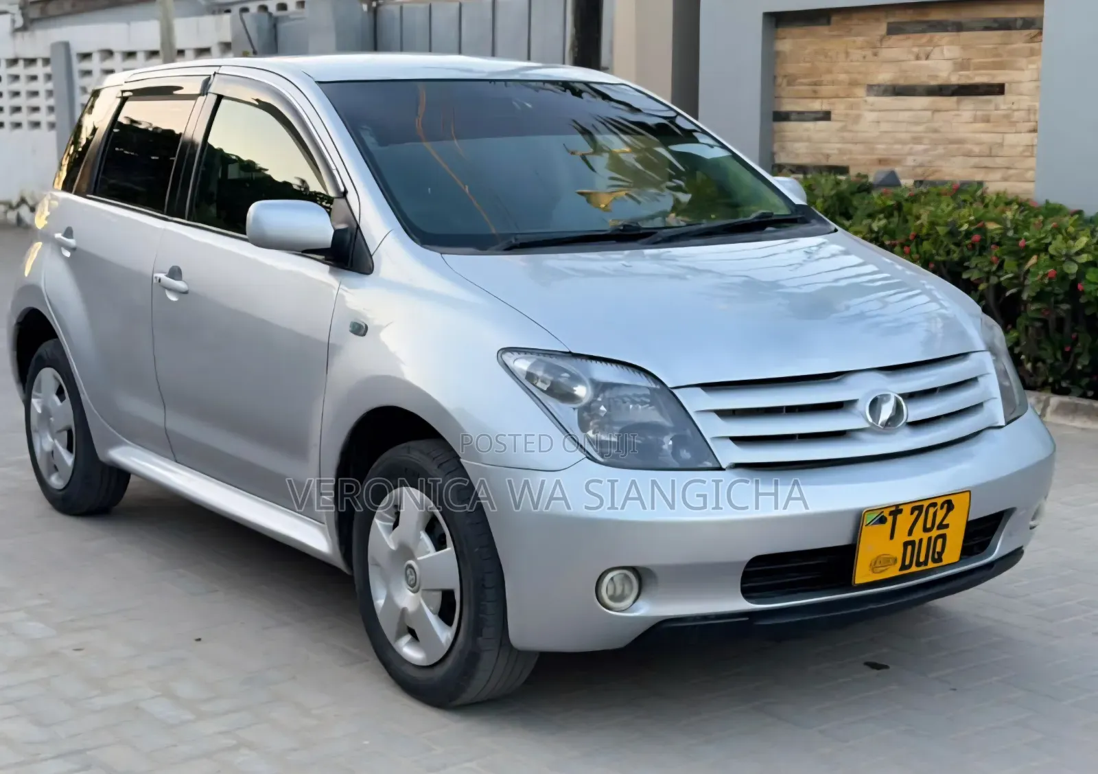 Toyota IST 2006