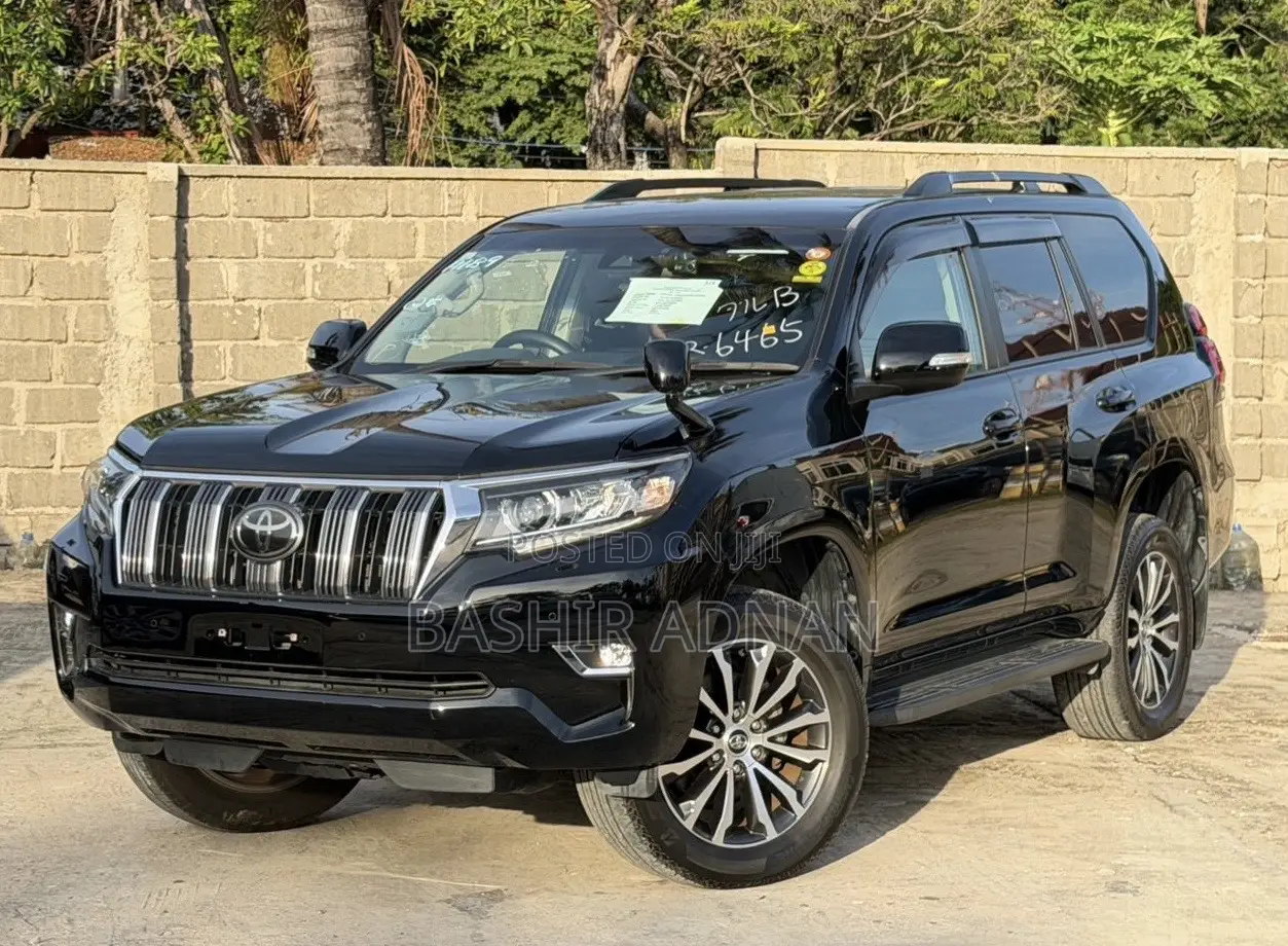 Toyota Land Cruiser Prado 2.7 2019 Matt Black