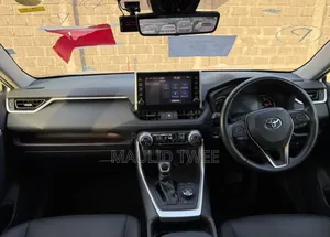 Toyota RAV4 2020 White