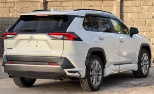 Toyota RAV4 2020 White