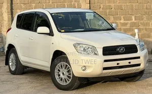 Toyota RAV4 2005 White