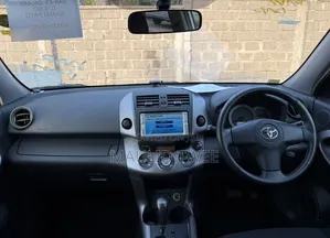 Toyota RAV4 2005 White