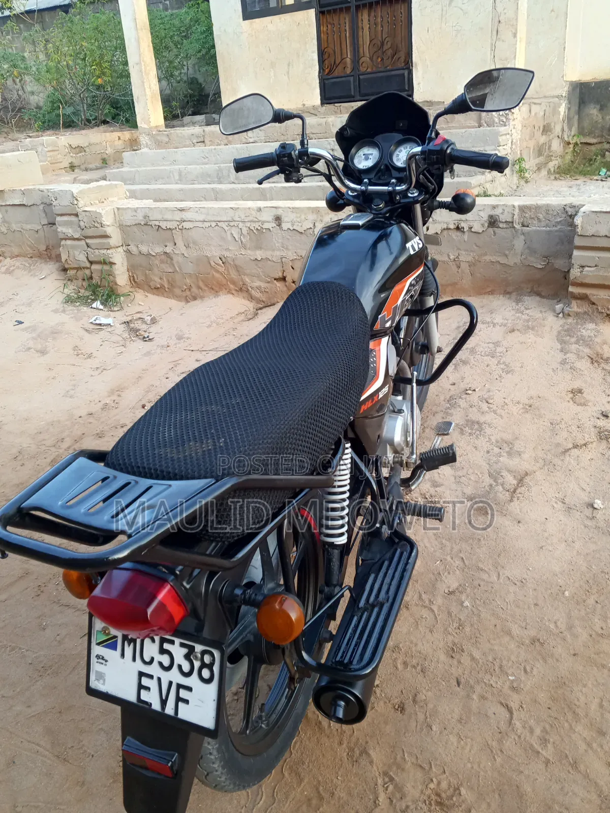New TVS HLX 125 2024 Black