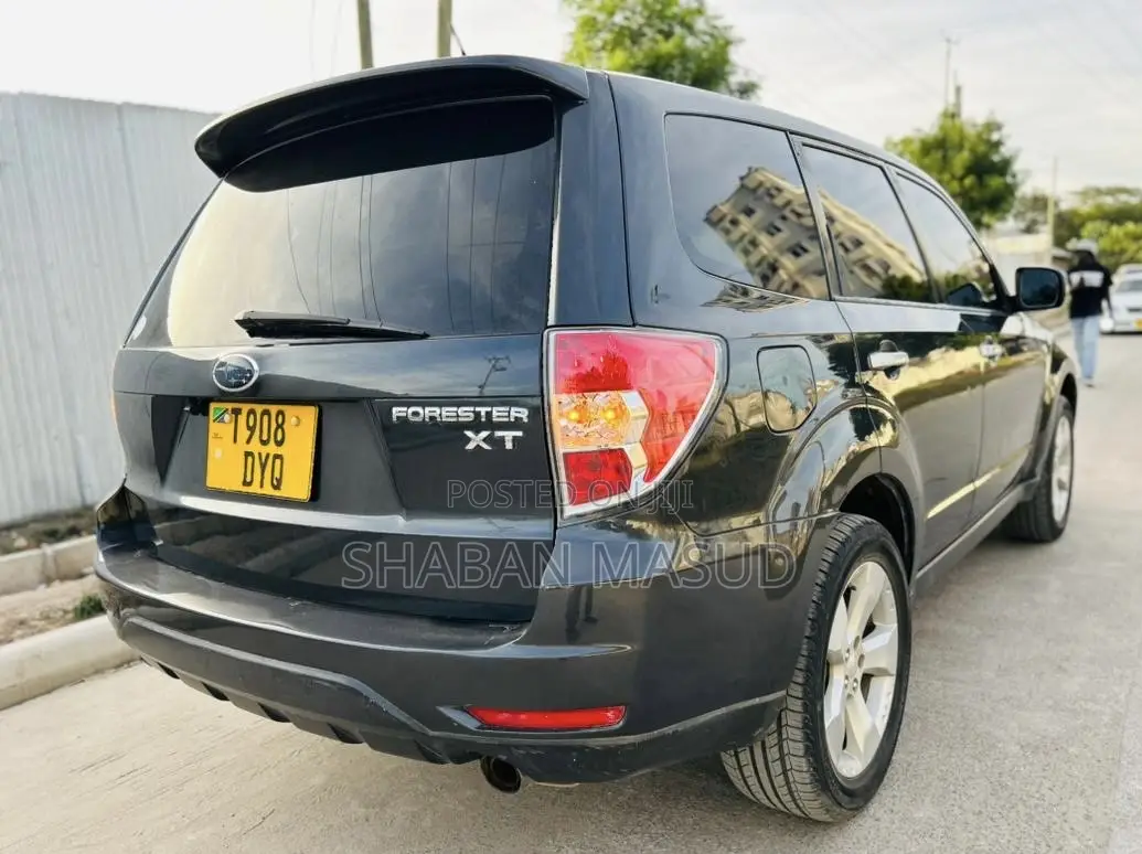 Subaru Forester 2.0D X 2009 Black