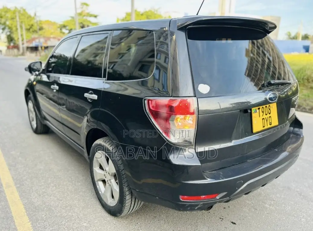 Subaru Forester 2.0D X 2009 Black