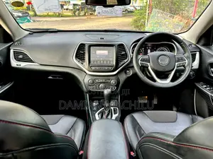 Jeep Cherokee 2016 Orange