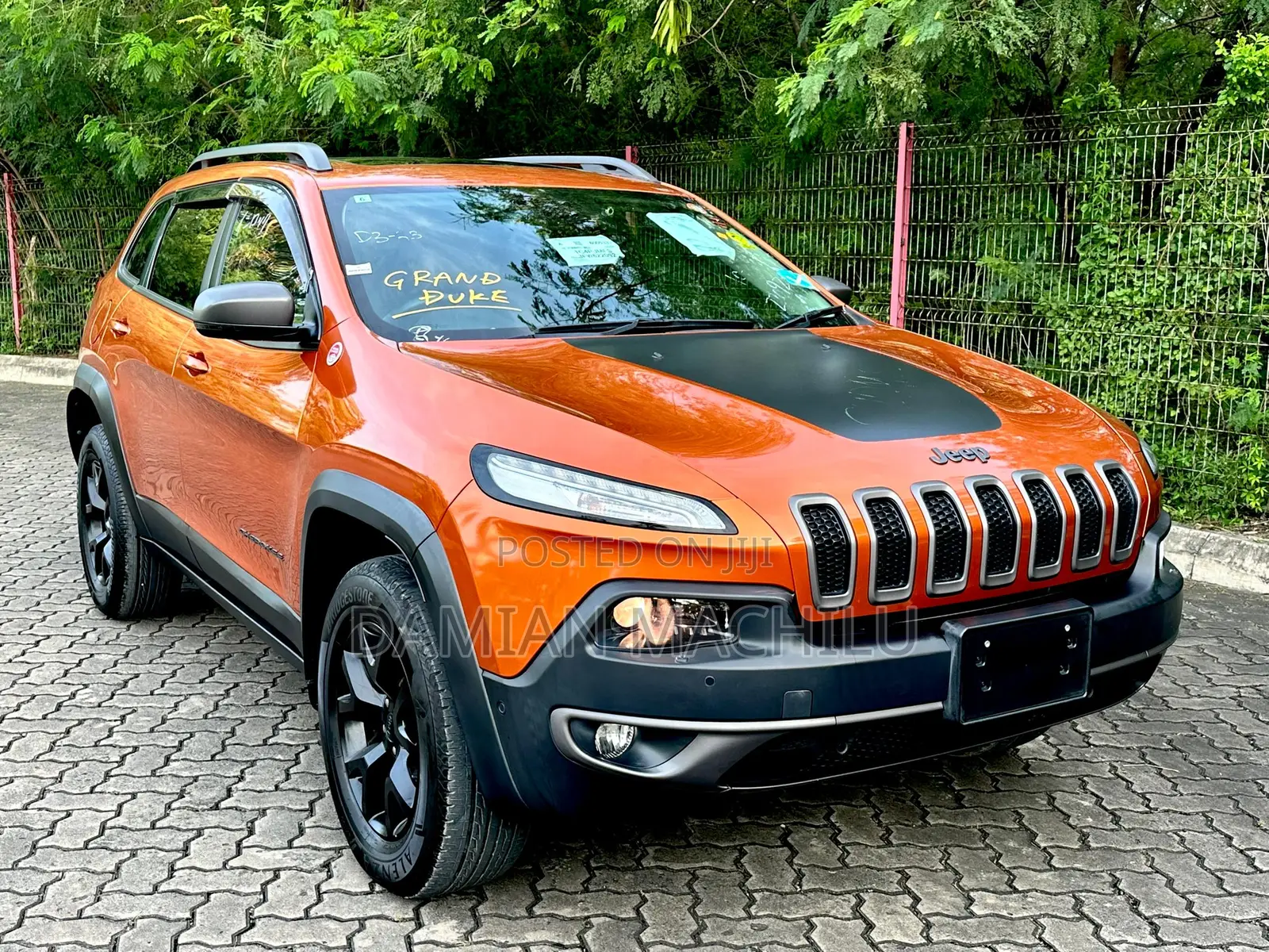 Jeep Cherokee 2016 Orange