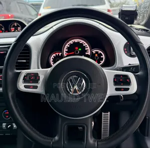 Volkswagen Beetle 2016 White