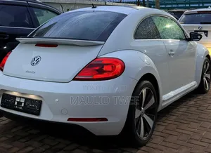 Volkswagen Beetle 2016 White
