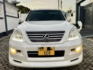 Toyota Land Cruiser Prado 2004 White