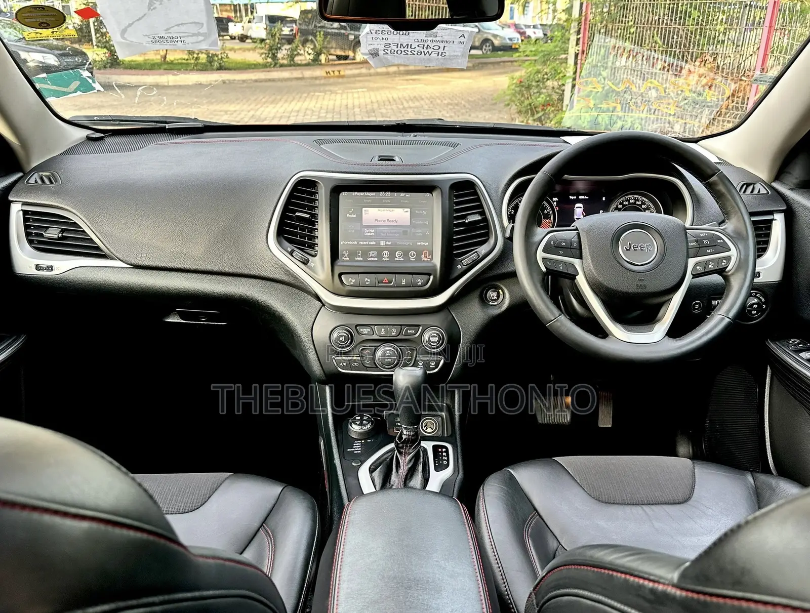 Jeep Cherokee 2017 Orange