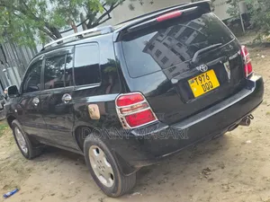 Toyota Kluger 2002 Black