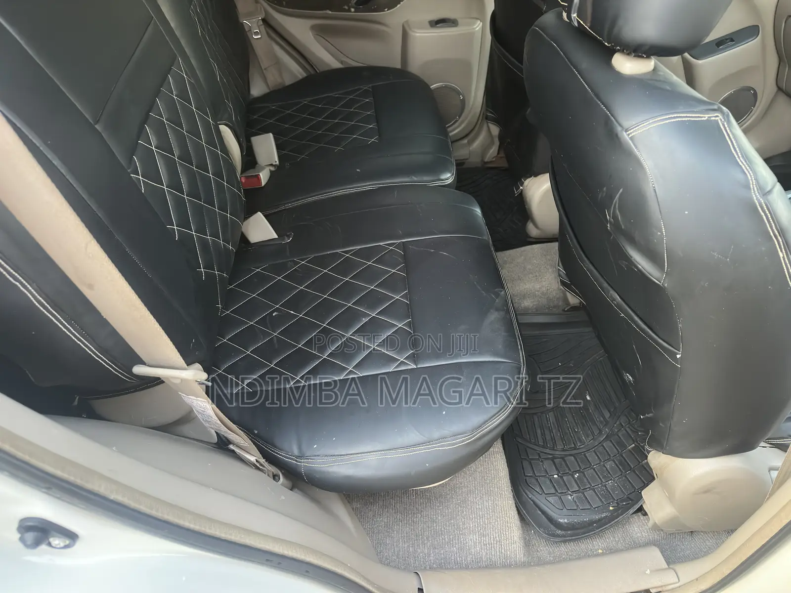 Toyota RAV4 Automatic 2003 White