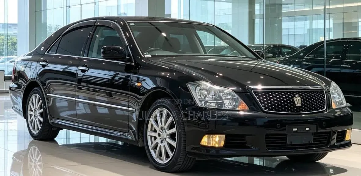 Toyota Crown 2006 Black