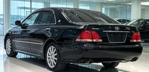 Toyota Crown 2006 Black