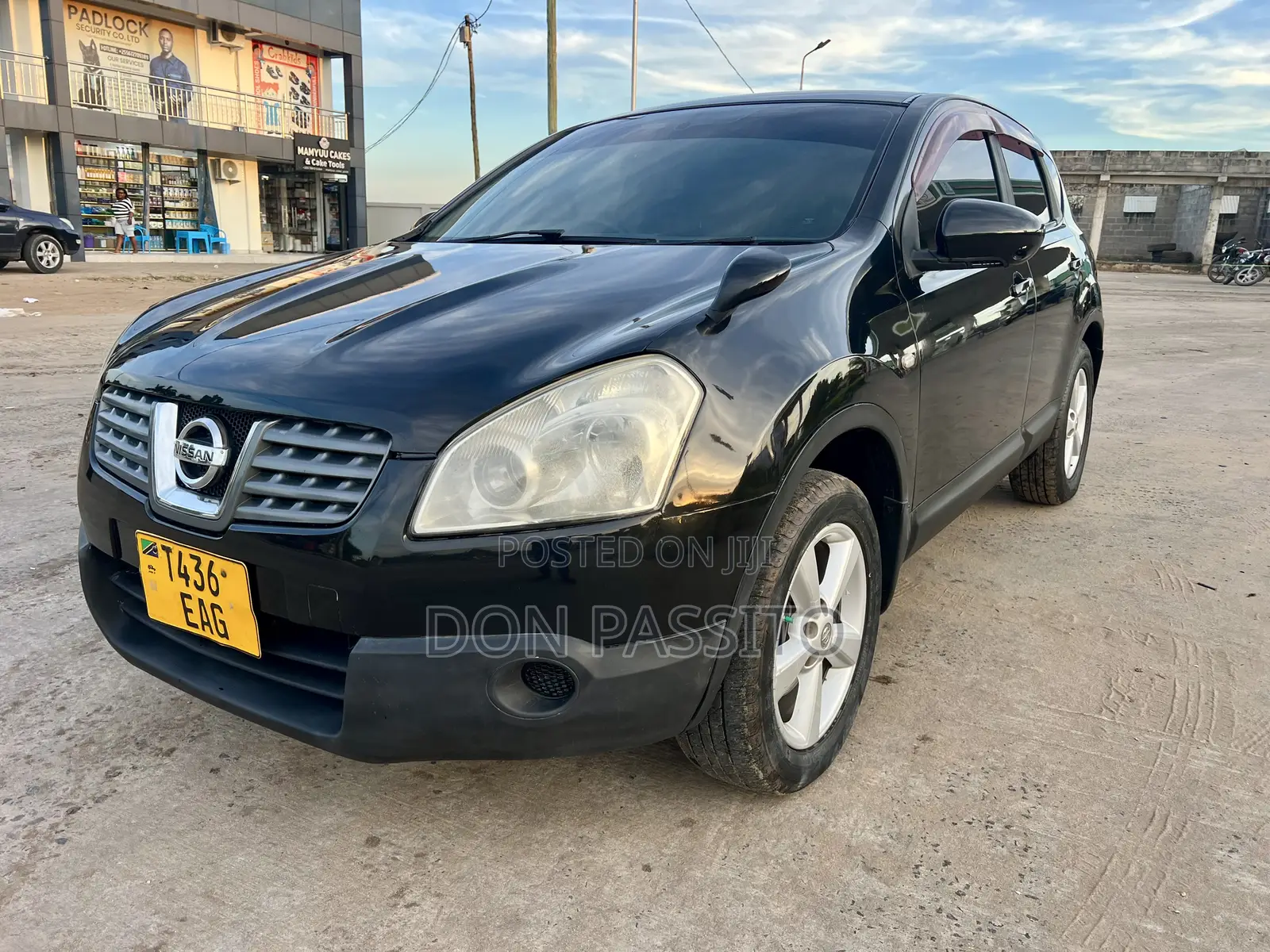 Nissan Dualis 2008 Black