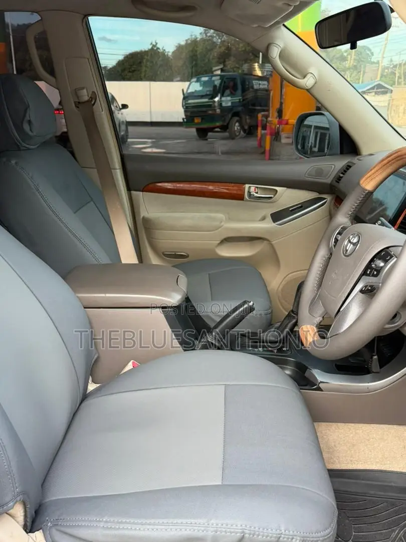 Toyota Land Cruiser Prado 2007 White