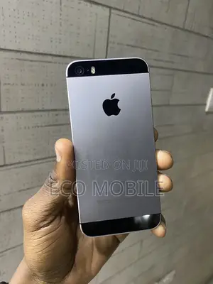 Apple iPhone SE 32 GB