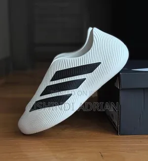 Adidas Pure Chill ShoesSize: 40 • 41 • 42 • 43 • 44 • 45 • 46