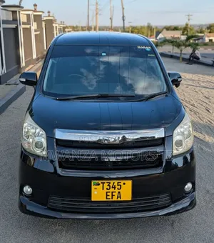 Toyota Noah 2008 Black