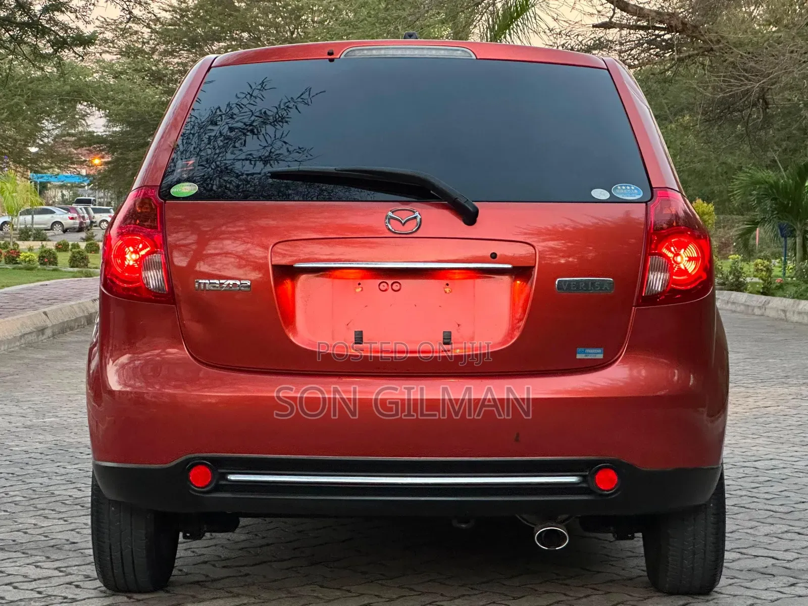 Mazda Verisa 2010 Maroon