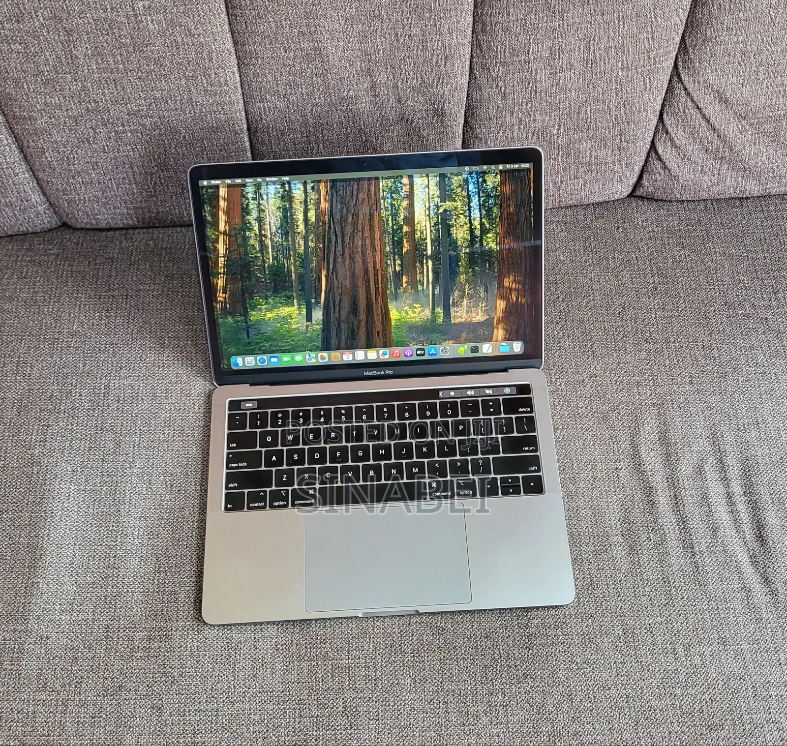 Laptop Apple MacBook Pro 2018 8GB Intel Core i5 SSD 256GB