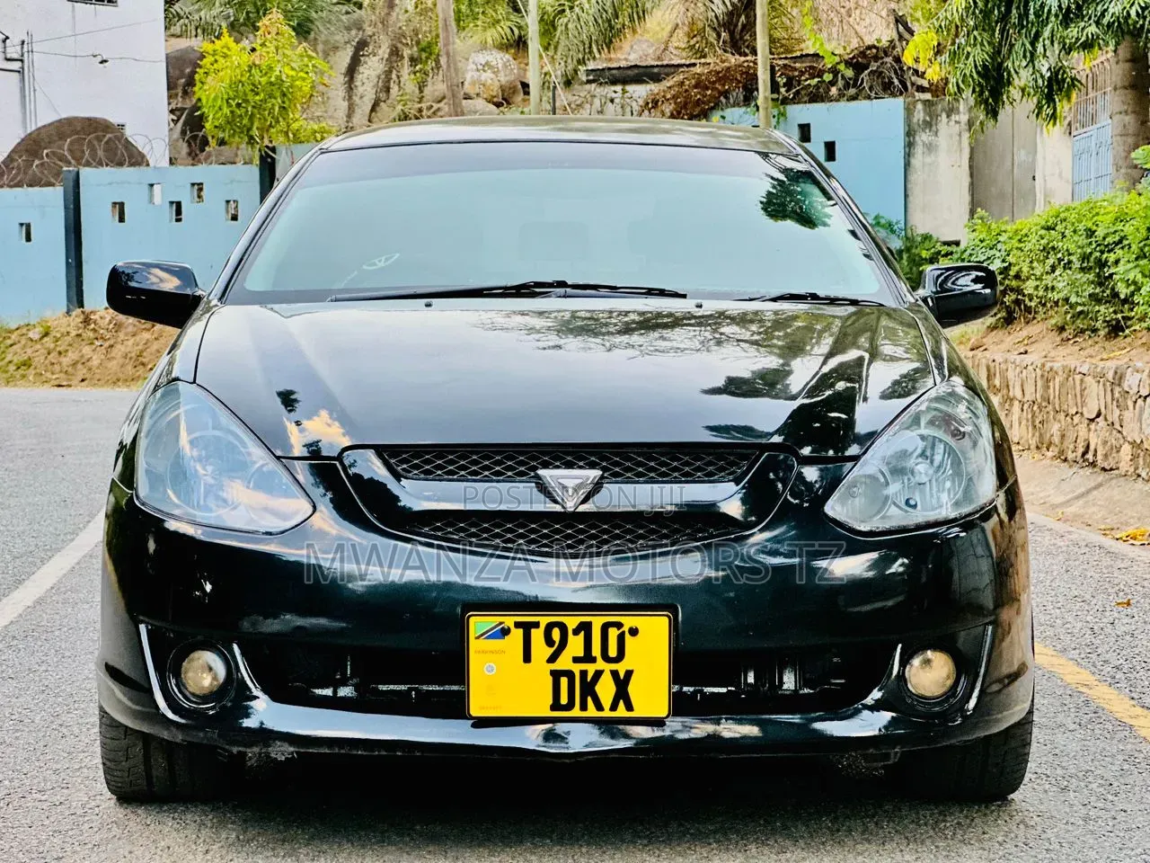 Toyota Caldina 2005 Black