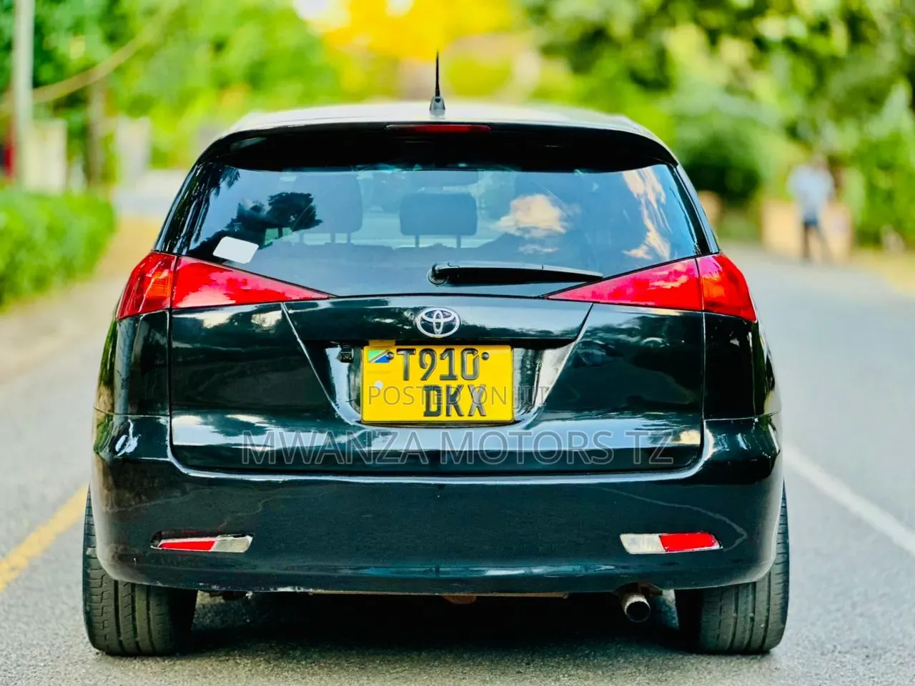 Toyota Caldina 2005 Black