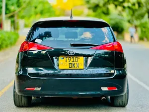 Toyota Caldina 2005 Black