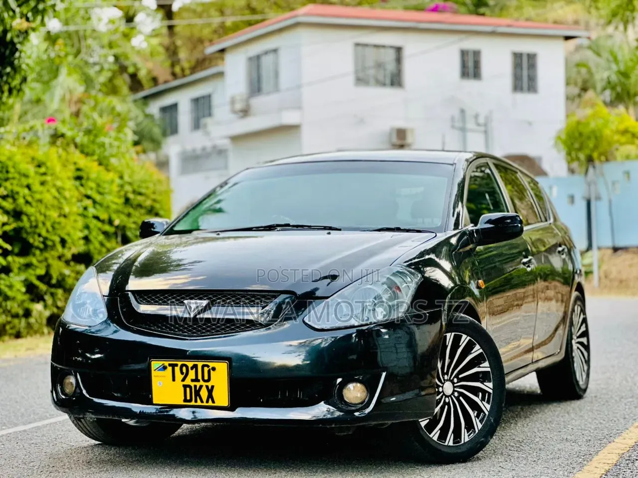 Toyota Caldina 2005 Black