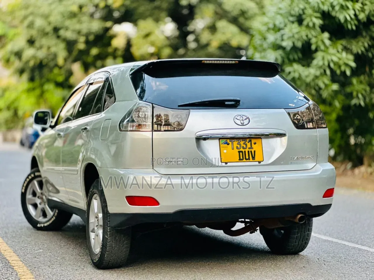 Toyota Harrier 2004 Silver