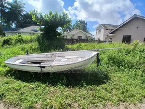Dulcinea Sailing Boat