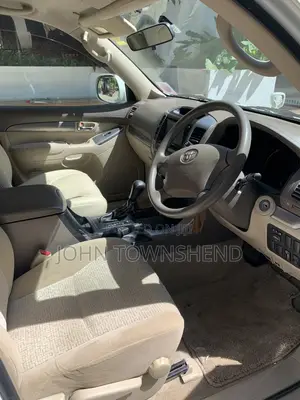 Toyota Land Cruiser Prado 4.0 Petrol TX 2008 Pearl
