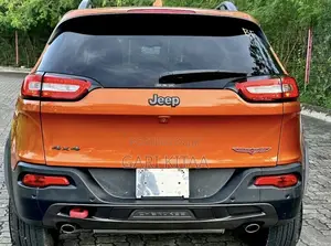 Jeep Cherokee 2016 Orange