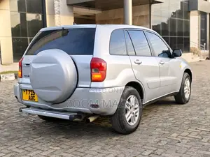 Toyota RAV4 2005 Beige