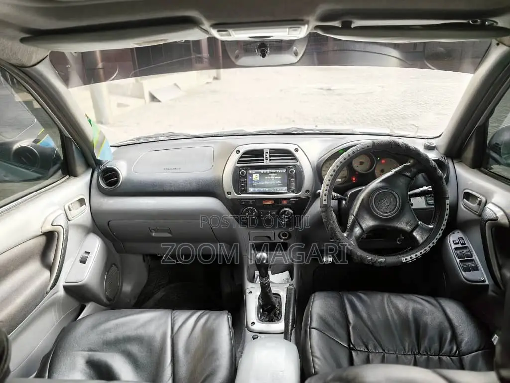 Toyota RAV4 2005 Beige