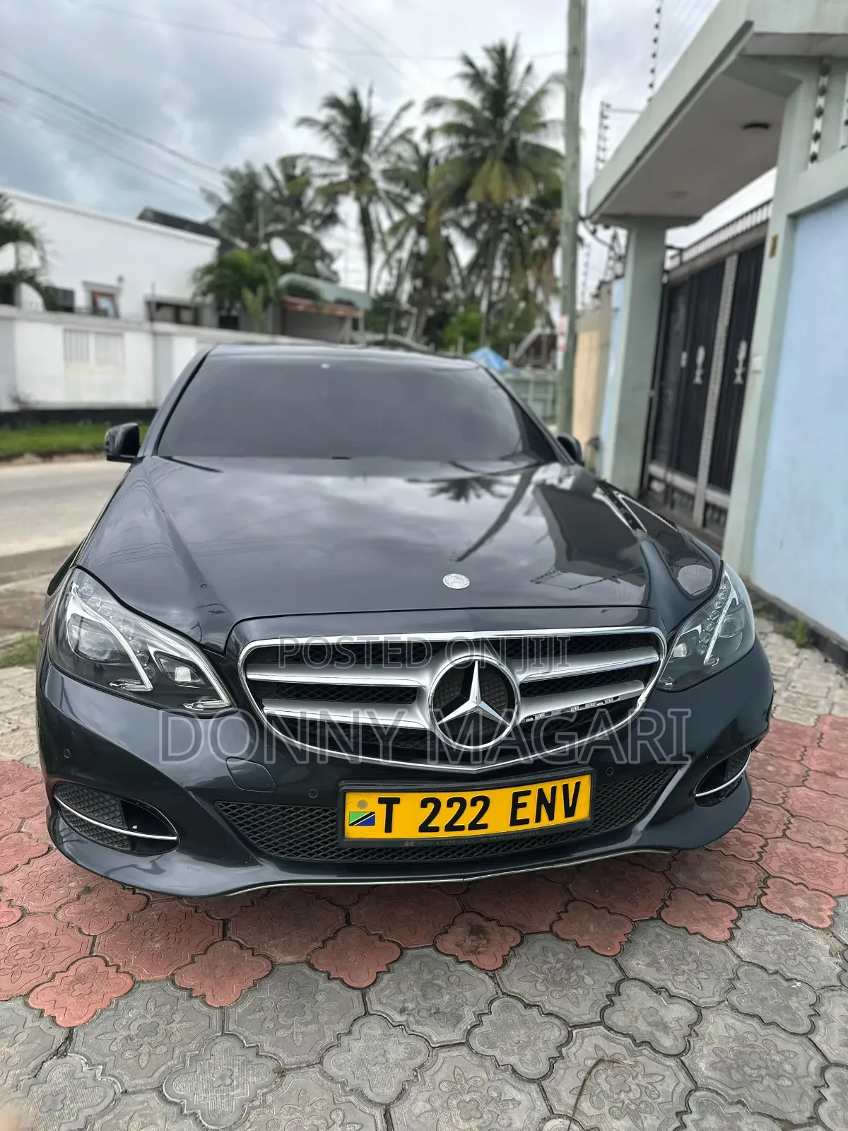 Mercedes-Benz E250 SV Premium 2014 Black